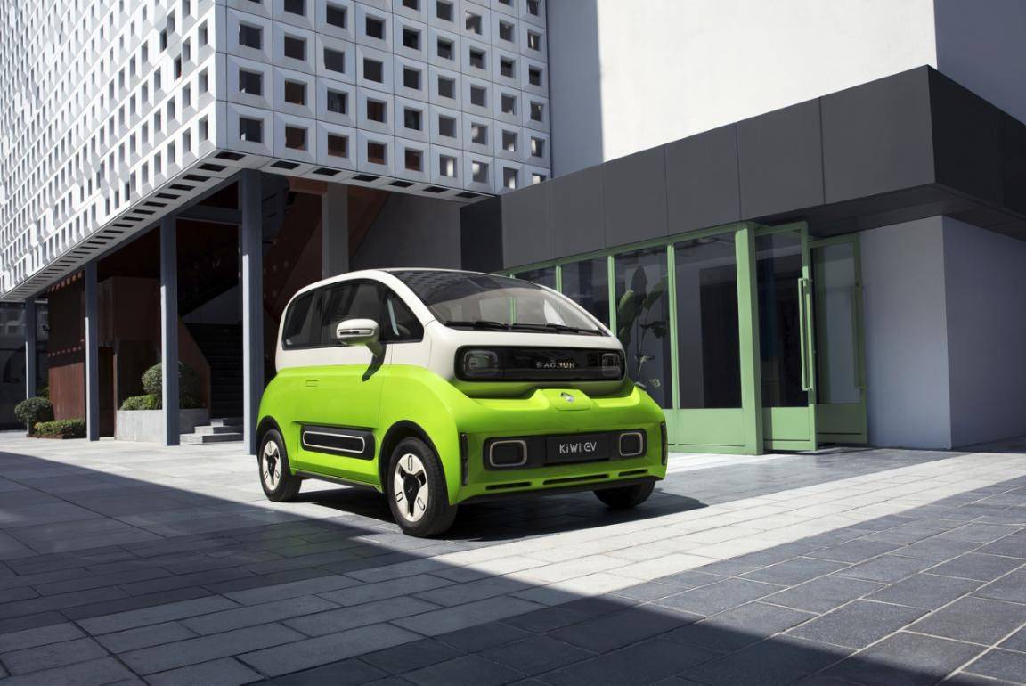 大厂新能源车对比 欧拉好猫VS宝骏KiWi EV，续航充足谁更值得选？